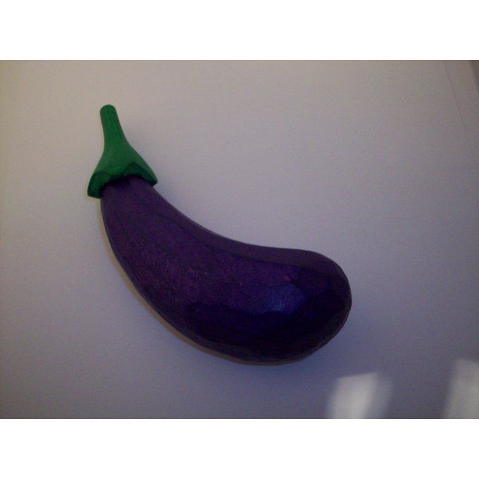 Aubergine en bois