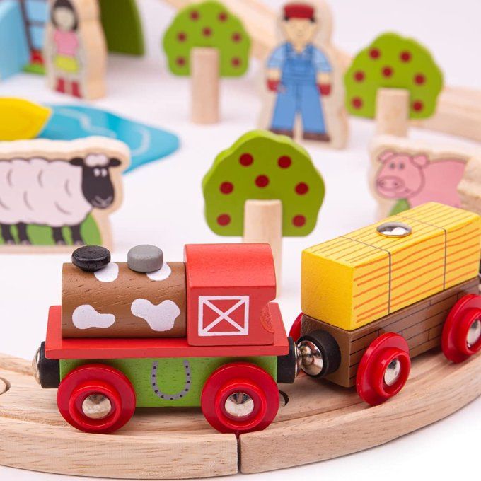 Circuit de train ferme en bois