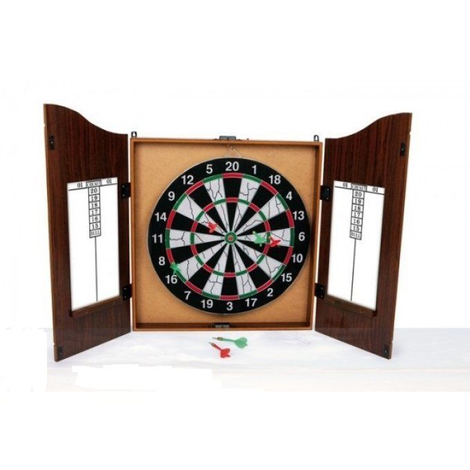 Jeu de flechettes dans armoire en bois
