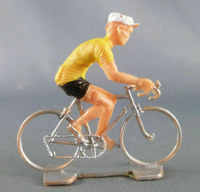 Cycliste maillot jaune